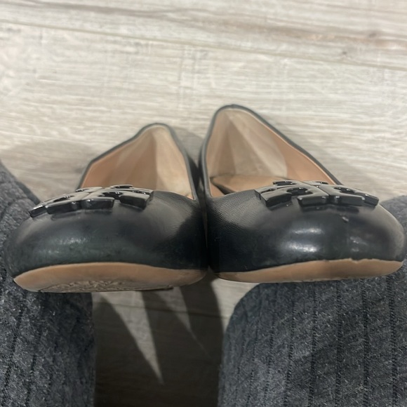 Tory Burch Black Leather Wedge Pumps Size 6 - Picture 4 of 16